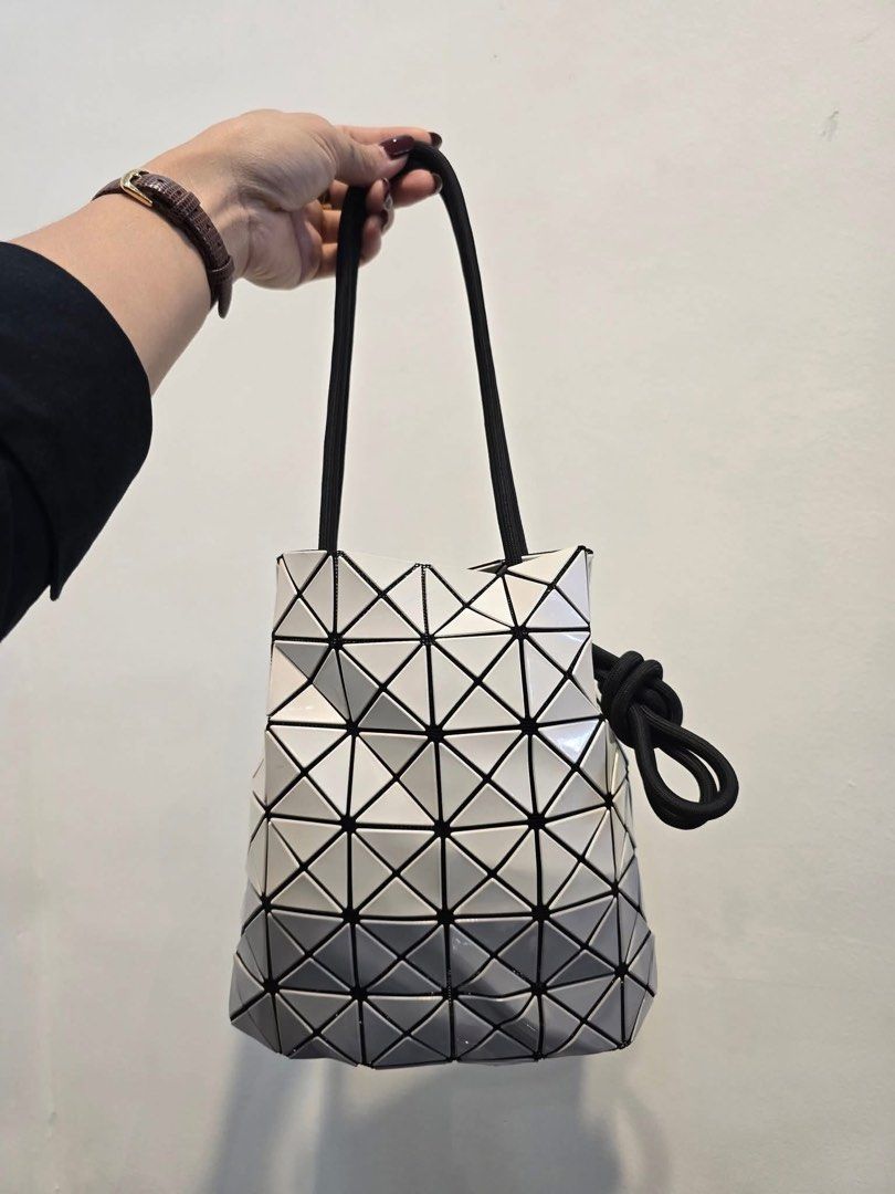 Authentic BaoBao Bucket bag (Category: Luxury Bags & Wallets) located in Quezon City. Submitted by jhaediah (Listing ID 1374327205, Image 1). Description: - Authentic 💯 - Baobao Bucket Bag - Small size - Looks new 😍 gandara in actual 😍 .