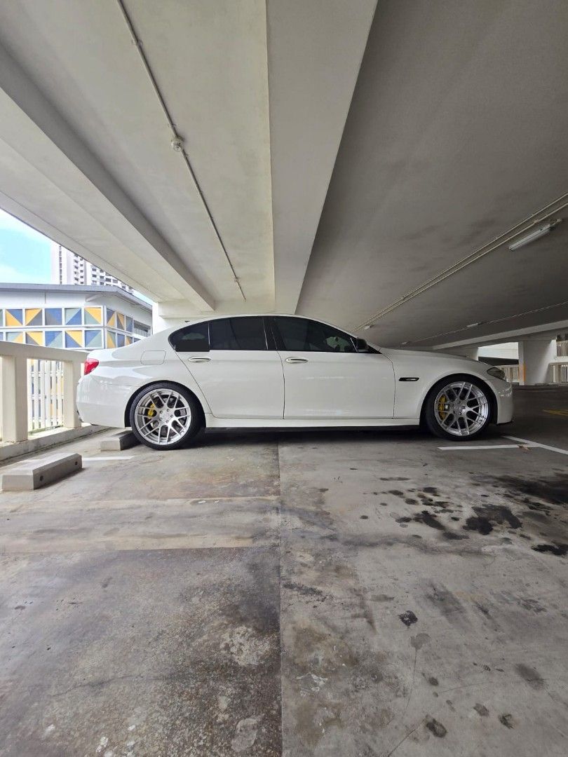 BMW 5 Series Sedan 523i 2.5 (A)62885347787523111
