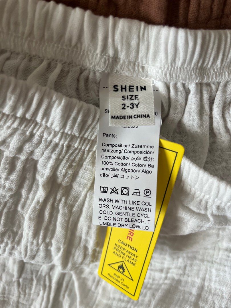 BNWT Baby Girl Boy Shorts 3 pack For Toddler 2-3 Years Old Cotton (Category: Babies & Kids Fashion) located in Singapore. Submitted by karollie (Listing ID 1374339243, Image 2). Description: BNWT shorts 3 pack from Shein. 100% cotton, nice breathable material. Tag size 2-3 yo but I thinking it’s more towards 3 year old size. Pickup at Hillview or can mail for $2..