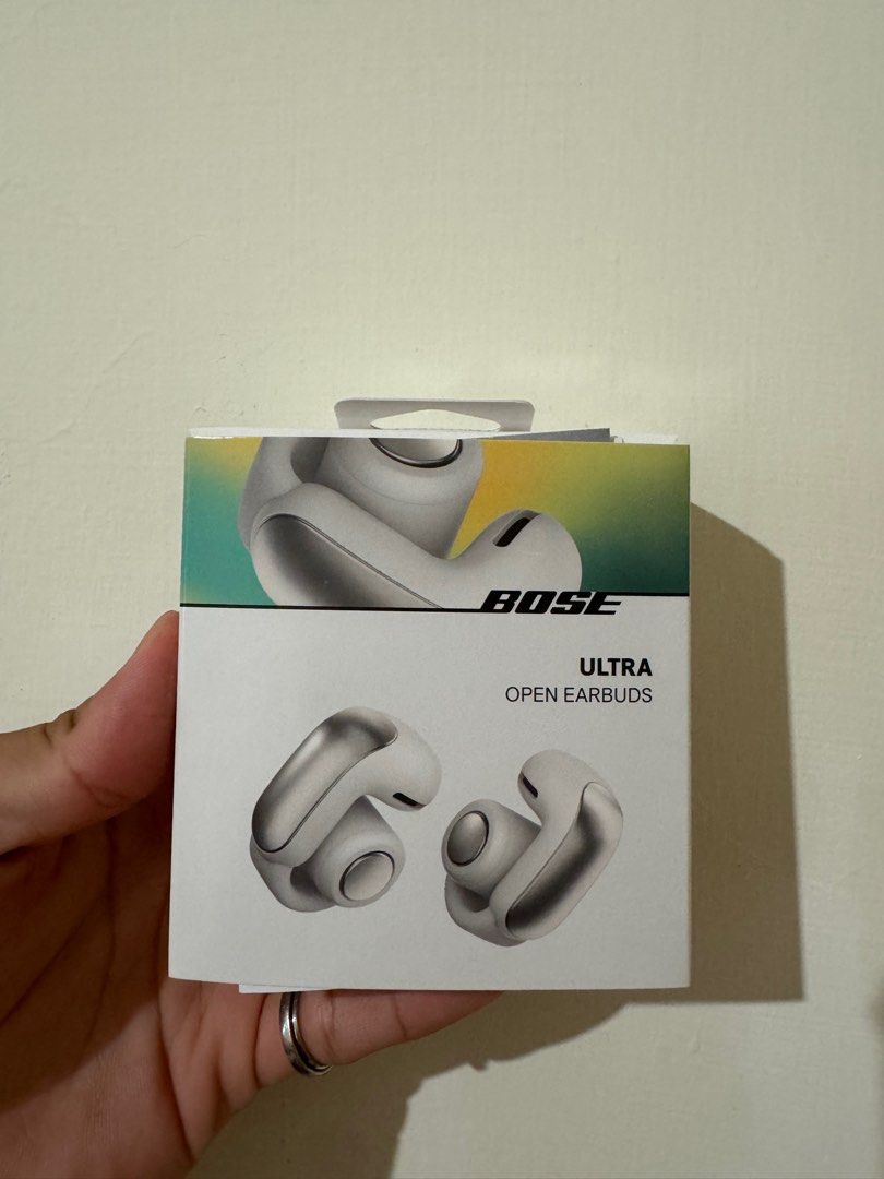 由 ntpca (刊登 ID 1374383117，圖片 1) 提交，位於 新北市 (New Taipei) 的 Bose Ultra (類別：耳機)，說明：全新未拆封2025/6/10收到的，用不到售出。