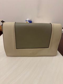 （分類：）位於 。 由 jiaminooo 提交（商品編號 1374437627，圖片 1）。簡介： 。