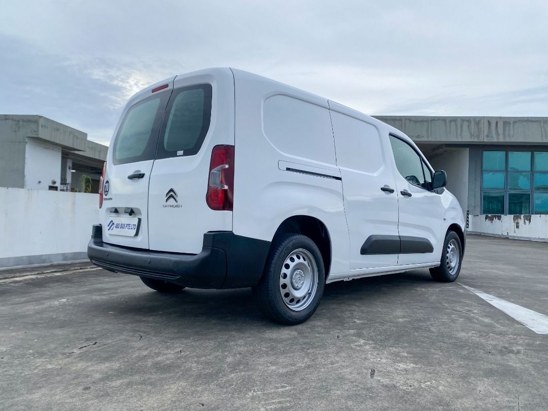 Citroen Berlingo 1.5 Auto (Category: Used Commercial Vehicles for Sale) located in Singapore. Submitted by absbus (Listing ID 1374392074, Image 3). Description: Call to secure this unit now! tel:88512735 Jeff Joo Rare unit in the market!! 💎💎💎 🚐 2020 Citroen Berlingo 1.5 Auto 🏎 💯💯 100% Loan Approval Guaranteed! 💵 Monthly From: Just $8XX/month 📅 Registered: Sept 2020 ⏳ COE Left: 5 years 3 mths 📉 Low Genuine Mileage | 🔧 Excellent Conditio