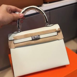 (Kategori: ) berada di . Dikirim oleh nobitzky_preloved (ID iklan 1374406185, Gambar 1). Deskripsi: .