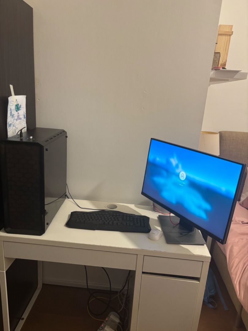 Desktop + monitor (27