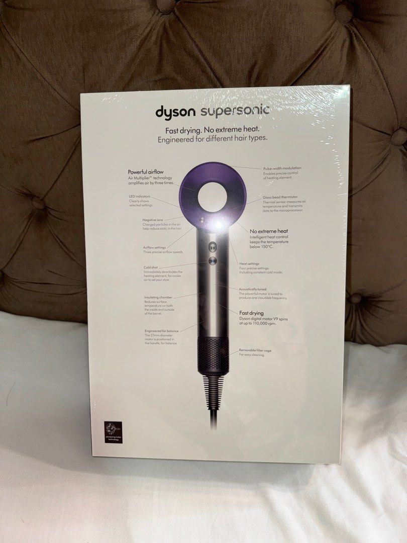 Dyson super sonic (Category: Hair) located in Quezon City. Submitted by cmsia (Listing ID 1374386058, Image 3). Description: brandnew.