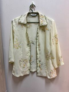 (Category: ) located in . Submitted by preloved_finds1 (Listing ID 1374419084, Image 1). Description: .