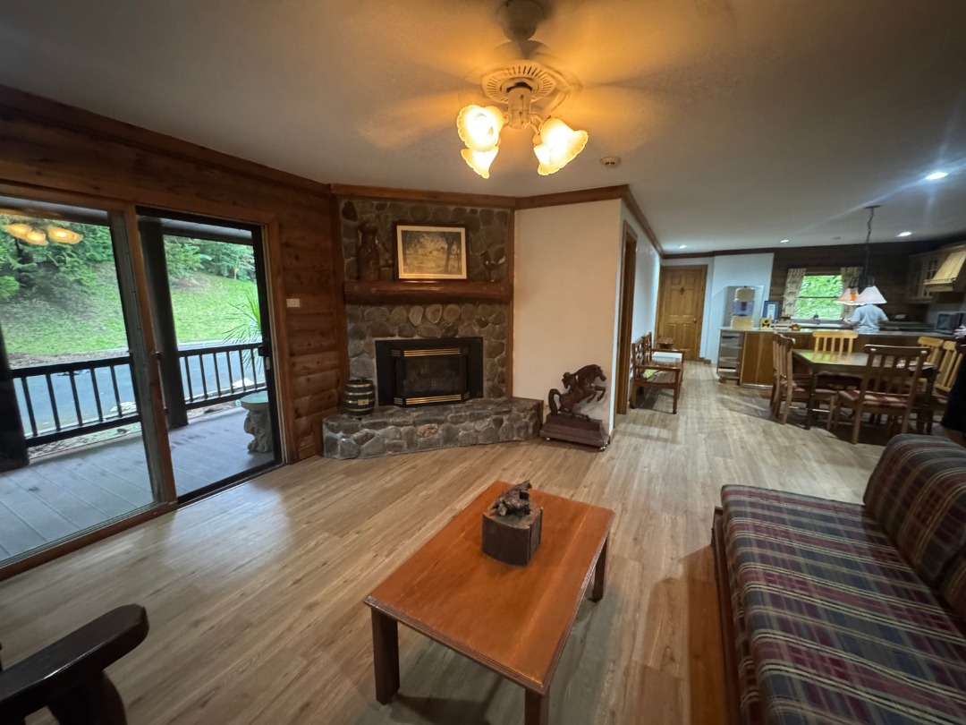 (Category: ) located in . Submitted by luxerealtyph (Listing ID 1374369616, Image 1). Description: .