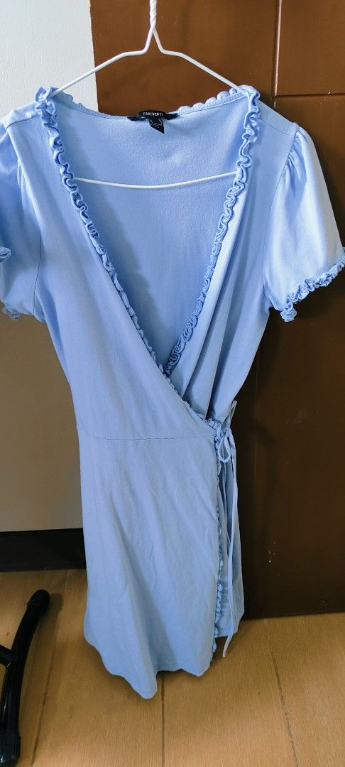 Forever 21 ladies dress (Category: Dresses) located in Taguig. Submitted by bianca32 (Listing ID 1374350449, Image 1). Description: .