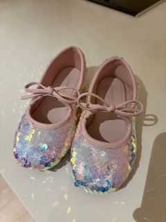 (Category: ) located in . Submitted by ashleyshae (Listing ID 1374440776, Image 1). Description: .