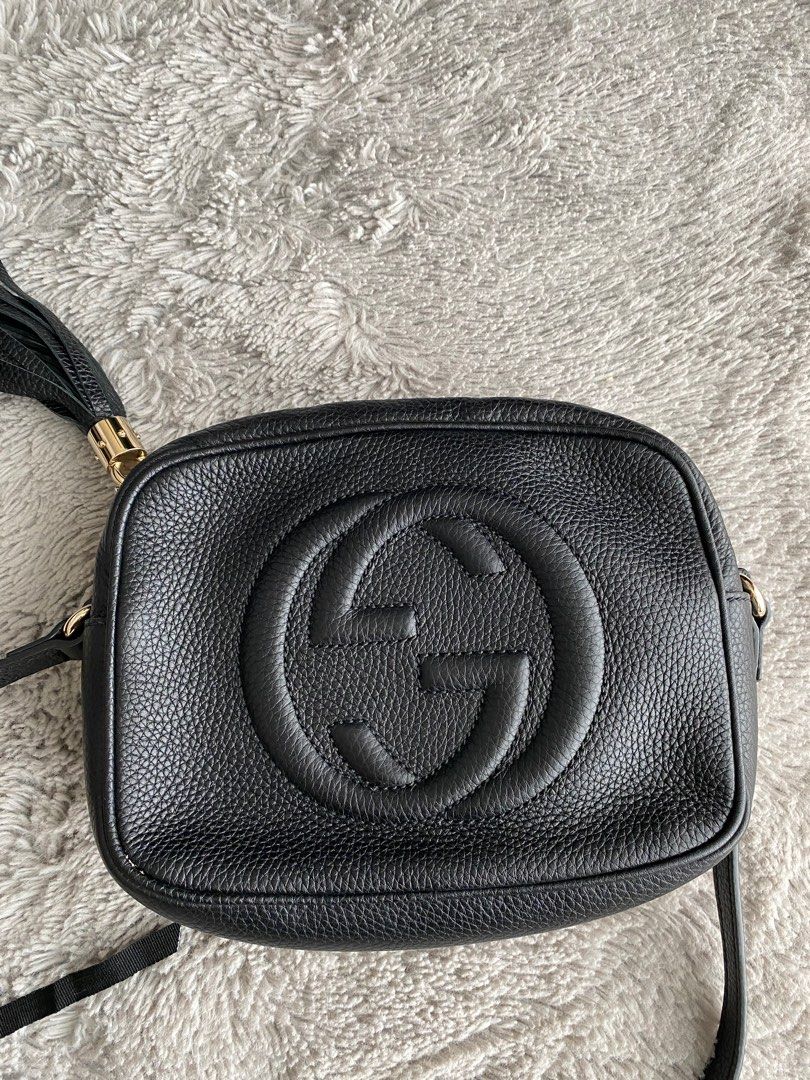 Gucci Soho Camera Bag Sling Bag Black (Category: Luxury Bags & Wallets) located in San Juan City. Submitted by knickscorner (Listing ID 1374399380, Image 1). Description: Gucci Soho .