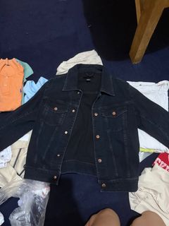 (Category: ) located in . Submitted by zee1993 (Listing ID 1374471433, Image 1). Description: .
