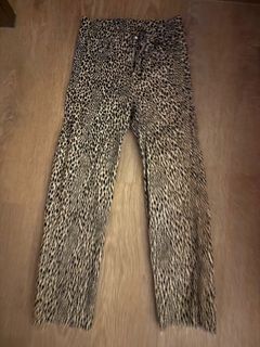 (Category: ) located in . Submitted by stitchandthings (Listing ID 1374479468, Image 1). Description: .