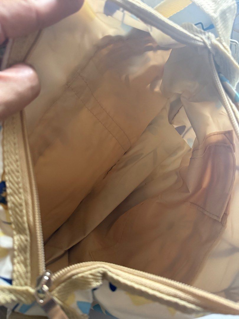 JAPAN BAG BRAND NEW (Category: Luxury Bags & Wallets) located in Rizal. Submitted by candysturtles (Listing ID 1374413393, Image 3). Description: Brand new Made in japan Bought in japan No flaws With tags.