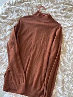 (Category: ) located in . Submitted by breenasmarket (Listing ID 1374407210, Image 1). Description: .