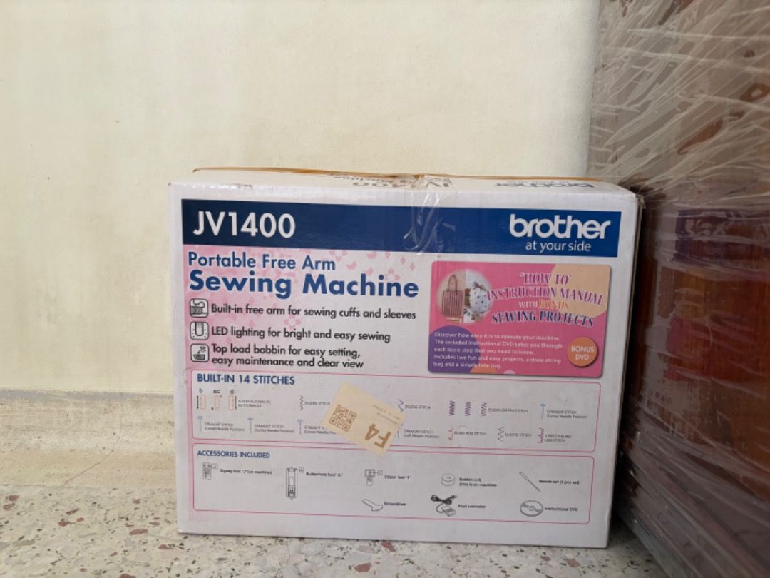 JV1400 Portable Sewing machine (Category: Other Home Appliances) located in Singapore. Submitted by joykoh171888154 (Listing ID 1374343492, Image 1). Description: Lightly used.