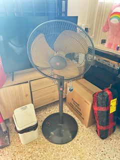 (Category: ) located in . Submitted by imalovingit (Listing ID 1374390500, Image 1). Description: .
