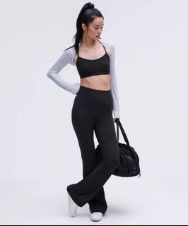 (Category: ) located in . Submitted by jean_closet (Listing ID 1374449772, Image 1). Description: .