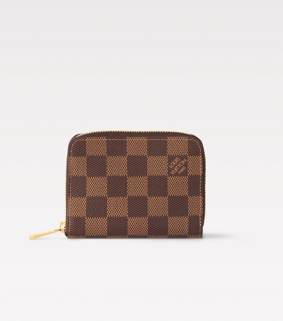 LV zippy short wallet (Category: Luxury Bags & Wallets) located in Makati City. Submitted by thedailyhaul (Listing ID 1374455663, Image 1). Description: LV ZIPPY SHORT WALLET IN DAMIER EBENE 100% guaranteed authentic ‼️ Condition: excellent condition 9.5/10 Inclusions: dustbag.