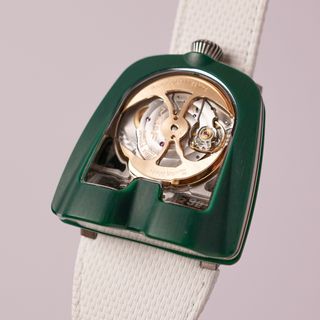 (Category: ) located in . Submitted by legacywatchco (Listing ID 1374446324, Image 1). Description: .