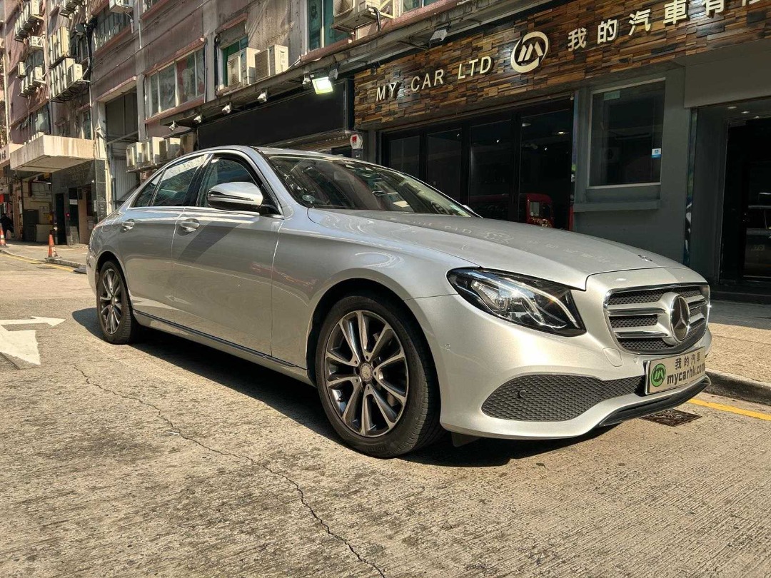 Mercedes-Benz E200 AVANTGARDE Auto62863126320641110