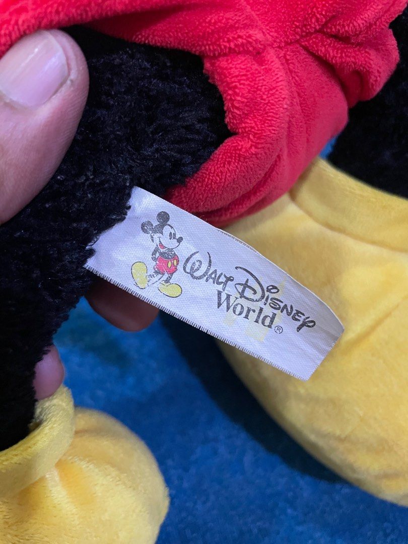 mickey (Category: Babies & Kids Fashion) located in Sungai Buloh. Submitted by 4horseman (Listing ID 1374370237, Image 3). Description: jual seadanya condition ok lagi.