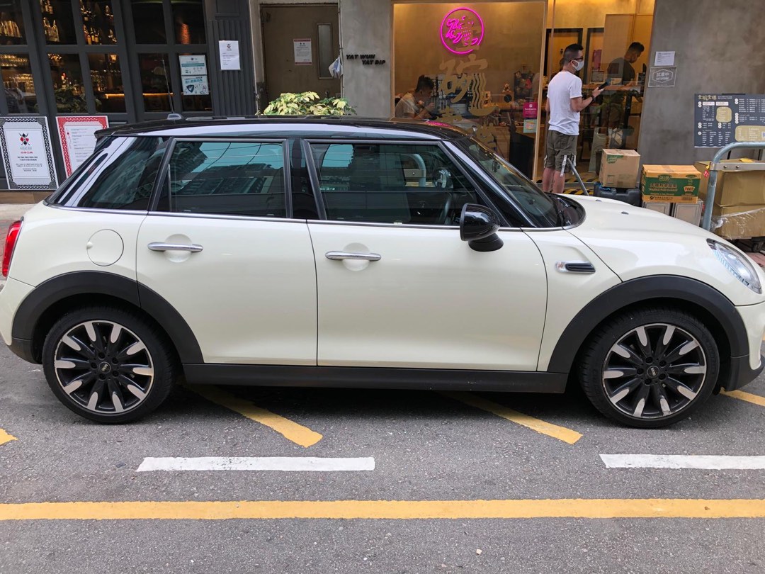 MINI Cooper 1.5 5-Door (A)62863126684289113