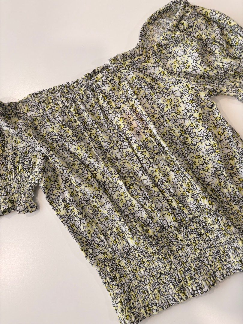 M&S girls blouse t shirt off shoulder top age 7-8 (Category: Babies & Kids Fashion) located in Singapore. Submitted by ndhaliwal (Listing ID 1374343876, Image 1). Description: .