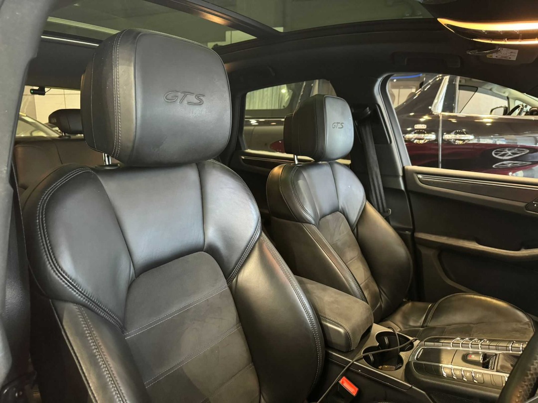 Porsche  MACAN GTS Auto62863127435907113