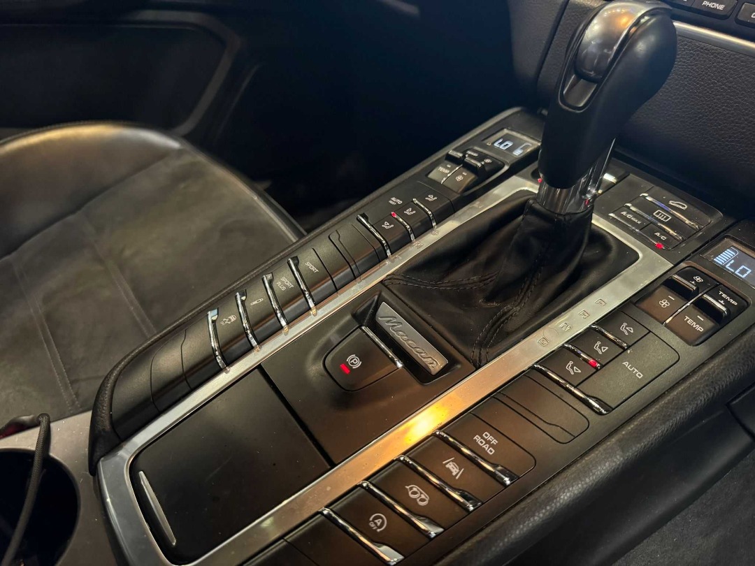 Porsche MACAN GTS Automatic498285646615695368