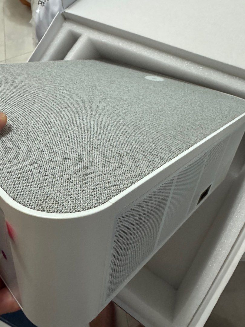 Projector with Android TV (Category: Projectors) located in Singapore. Submitted by jinwei.wong660-97746 (Listing ID 1374475167, Image 2). Description: - 800ANSI Lumen - Netflix, Disney+, Prime etc - Android TV - WiFi 5G - Speakers - With desktop stand - Auto Focus and Keystone .