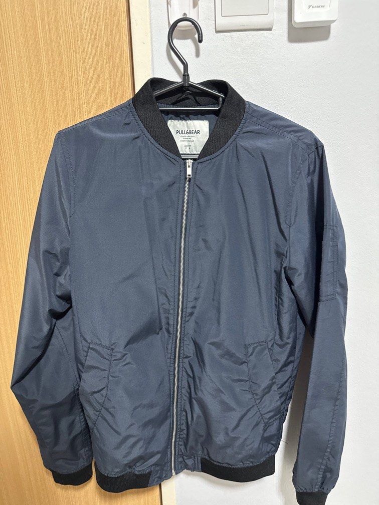 Pull&Bear Jacket (Category: Coats, Jackets and Outerwear) located in Singapore. Submitted by nigsyouhigh (Listing ID 1374387801, Image 1). Description: RFS: Clearing out wardrobe space Price negotiable.