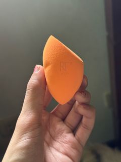 (Category: ) located in . Submitted by beautyloversph (Listing ID 1374492393, Image 1). Description: .