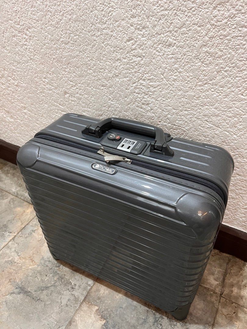 Rimowa brief case trolley (Category: Luggage) located in Naga. Submitted by emteedee (Listing ID 1374325121, Image 1). Description: Rimowa brief case trolley complete inclusions used once .