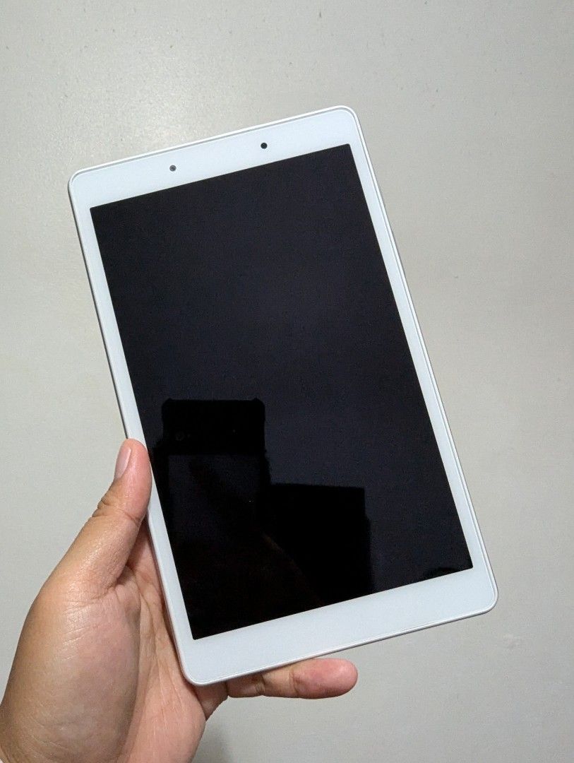 Samsung Galaxy Tab A (8.0", 2019) (Category: Android) located in Cavite. Submitted by jaimosh (Listing ID 1374506969, Image 1). Description: comes with: - unit - original charger good working condition never been opened.