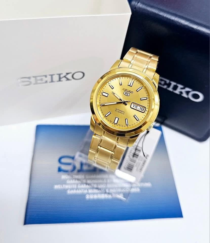 Seiko 5 Automatic 21 Jewels 38mm (Category: Men's Watches) located in Pasig City. Submitted by lizshoppe.ph (Listing ID 1374435917, Image 3). Description: 🔸️ORIGINAL 🔸️Seiko 5 🔸️Automatic 21 Jewels 🔸️38mm gold 🔸️P8,500 free shipping 🔸️5x money back if fake.