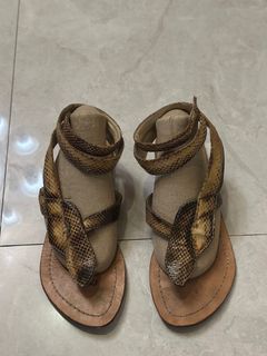 (Kategori: ) berada di . Dikirim oleh tirtasukma00257 (ID iklan 1374439963, Gambar 1). Deskripsi: .