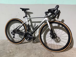 （分類：）位於 。 由 black_216 提交（商品編號 1374464122，圖片 1）。簡介： 。
