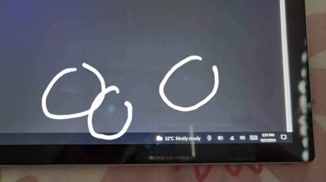 Surface Pro 4 8GB RAM 256 GB SSD I563140661599618113