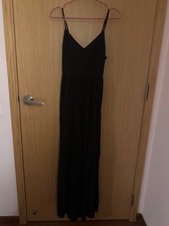 (Category: ) located in . Submitted by van.closet (Listing ID 1374470496, Image 1). Description: .
