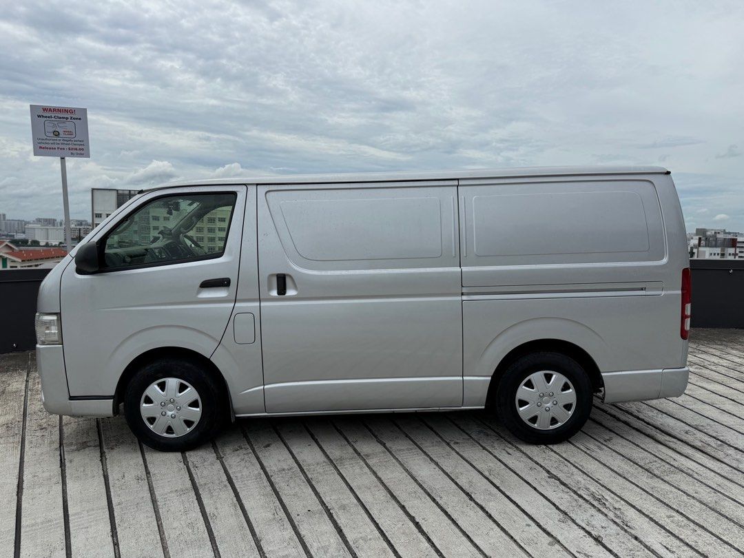 Toyota Hiace 3.0 Manual (Category: Used Cars) located in Singapore. Submitted by _Hayden_ (Listing ID 1374011272, Image 2). Description: 🔥02/2019 Toyota Hiace 3.0 Manual/Diesel🔥 🌟Join Our Membership to Enjoy: - Life time servicing for every 10,000km until vehicle are scrap (Renew coe still continue) - 2 Year Extended Warranty coverage for Engine & Gearbox (UNLIMITED MILEAGE) 🌈BUY WITH PIECE OF MIND 🤝SINCERE BUSINESS WITH BEST DEAL🤝 ✅1 Owner