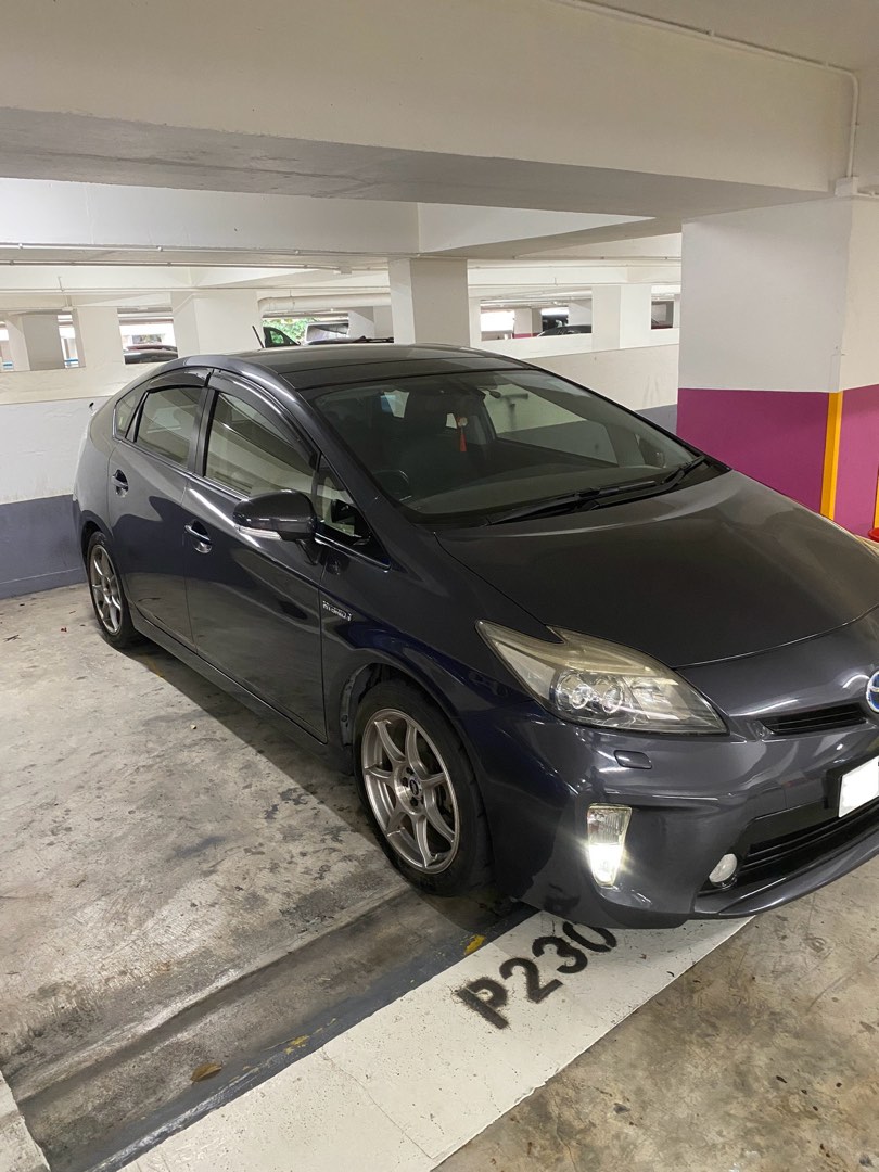 Toyota Prius 1.8 Hybrid S (A)62863173786371112