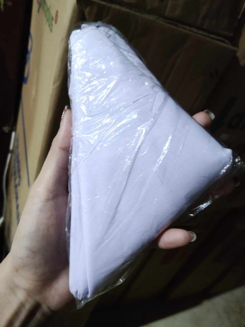 triangular bandage cloth (Category: Braces, Support & Protection) located in Manila. Submitted by joy63057743416 (Listing ID 1374324619, Image 1). Description: brandnew affordable onhand negotiable good quality and condition open for pick up and delivery high quality we also sell many medical supplies call me 09268225723 cod,gcash,bank transfer lifetime time free service.