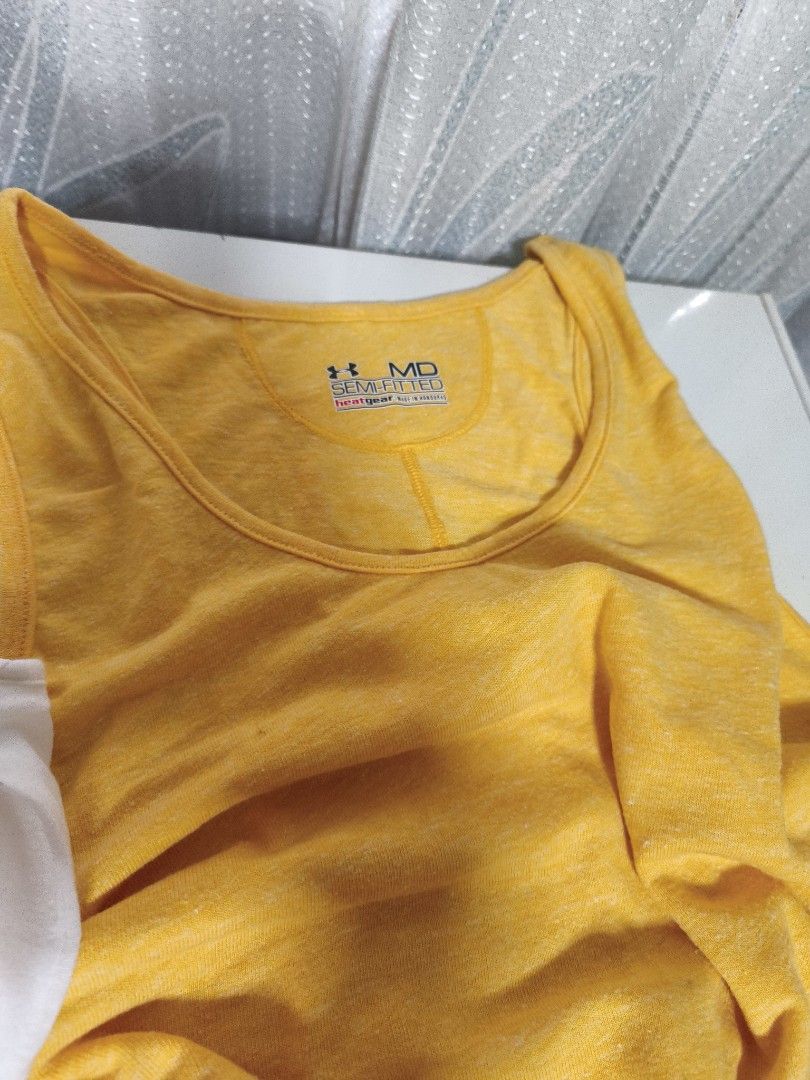 Under Armour (Category: Activewear) located in Quezon City. Submitted by krazystuffph (Listing ID 1374406988, Image 2). Description: Brand New!!! Php 80.00 each. Take all for Php 150.00 only still with tag, large size..
