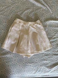 (Category: ) located in . Submitted by faydayparade (Listing ID 1374344250, Image 1). Description: .