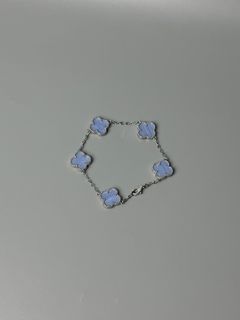 (Category: ) located in . Submitted by dough_lux (Listing ID 1374399707, Image 1). Description: .