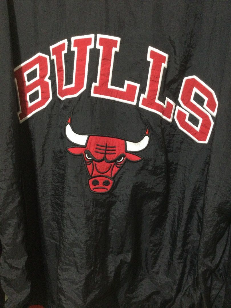 Vintage Chicago Bulls reversible Jersey (Category: Activewear) located in Bayombong. Submitted by nolan28 (Listing ID 1374443260, Image 3). Description: Vintage Chicago bulls Jersey of the 90’s video call and text me if interested.