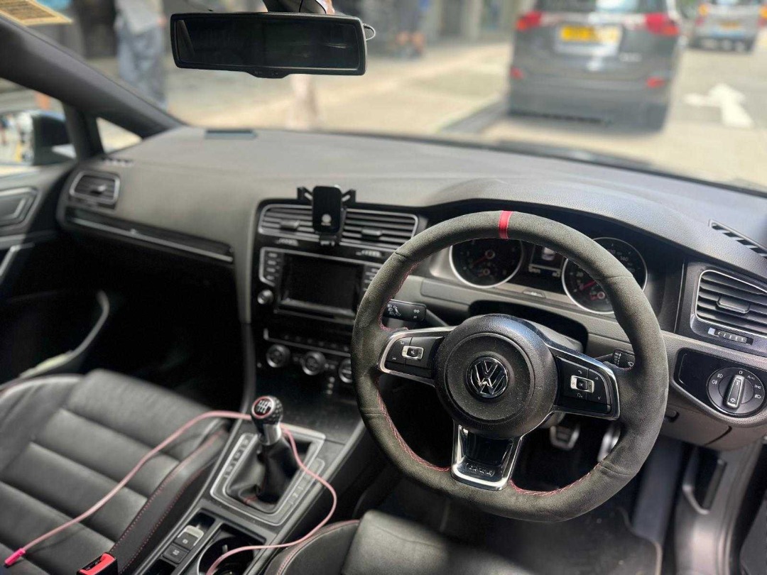 Volkswagen GTI MK7 Manual62863171810433114