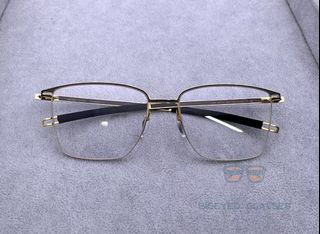 (Category: ) located in . Submitted by luxeglasses (Listing ID 1374403567, Image 1). Description: .