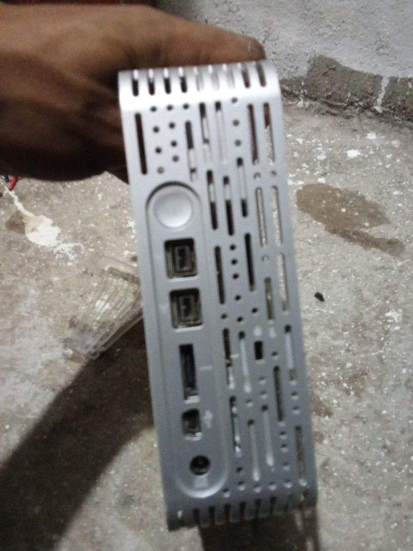 WESTERN DIGITAL HARD DISC 2.0TB UNTESTED (Category: Hard Disks & Thumbdrives) located in Quezon City. Submitted by mogan27 (Listing ID 1374339794, Image 3). Description: WESTERN DIGITAL HARD DISC 2.0TB UNTESTED MATAGAL NA NAKATAMBAK 1000 ONLY.