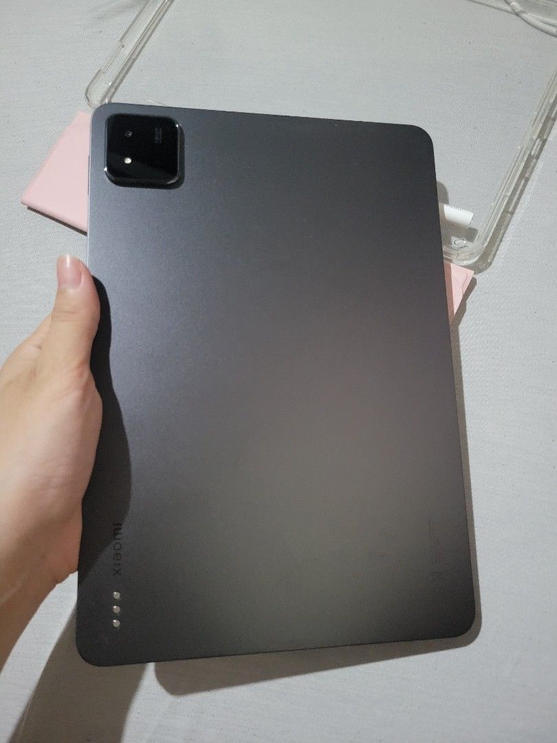 XIAOMI PAD 7 (Category: Android) located in Manila. Submitted by jajin_n (Listing ID 1374498247, Image 2). Description: Specs: Snapdragon 7+ Gen 3 144hz Screen Refreshrate 11.2 inch screen display 8850mAh Battery Capacity 45watts Fast Charging 8+128GB 2 months old Super kinis, no scratch or dents Lady owned Good as new, for note takings and watching movies lang nagamit Hindi masyadong nagamit since may laptop May tempered glass Free 2 pink cases 